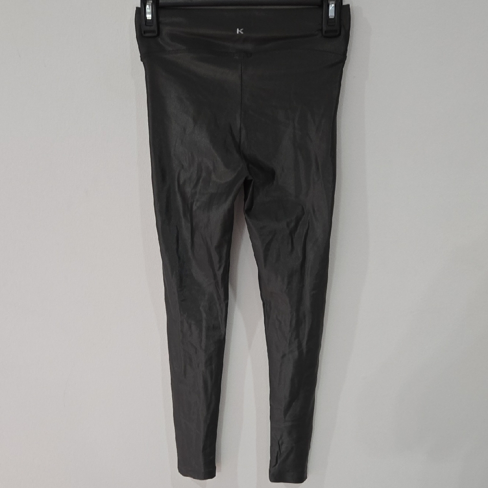Koral Sz Small  Shiny Charcoal Leggings - Picture 3 of 6